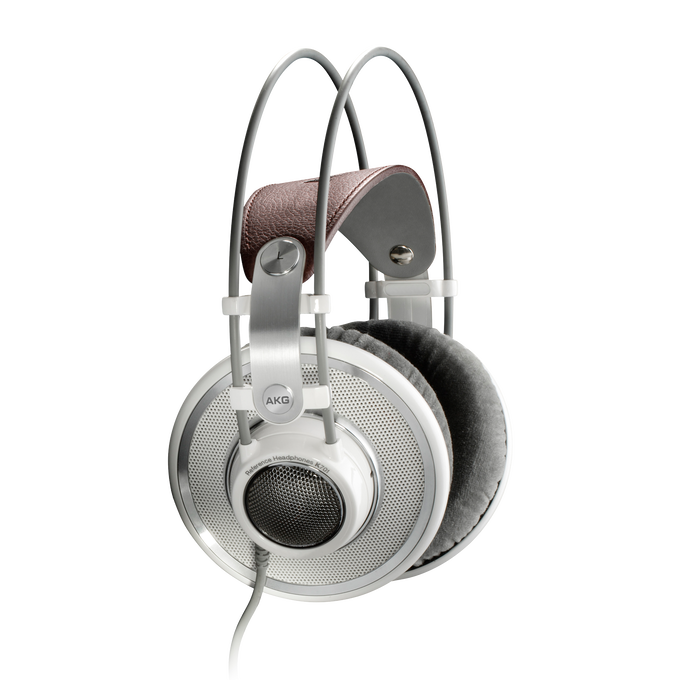 AKG K701 早い者勝ちです。 K701 | Reference class premium headphones